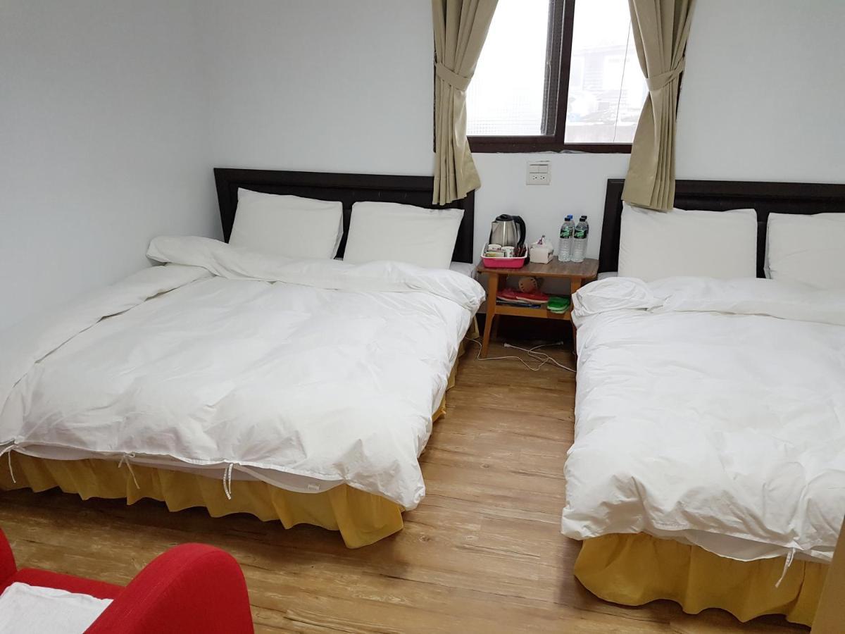 拉拉山周家渡假旅館 Hualing Esterno foto